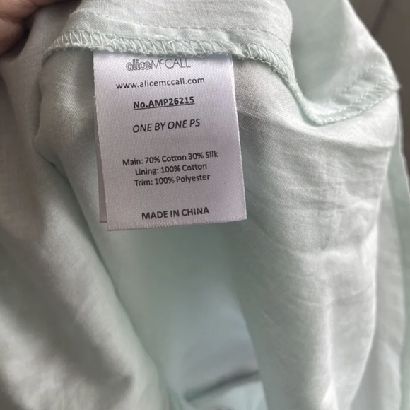 💚 Alice McCall One by One Playsuit 💚 - Picture 6 of 8